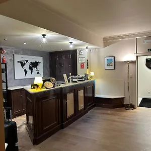 Taormina Brussels Airport Otel